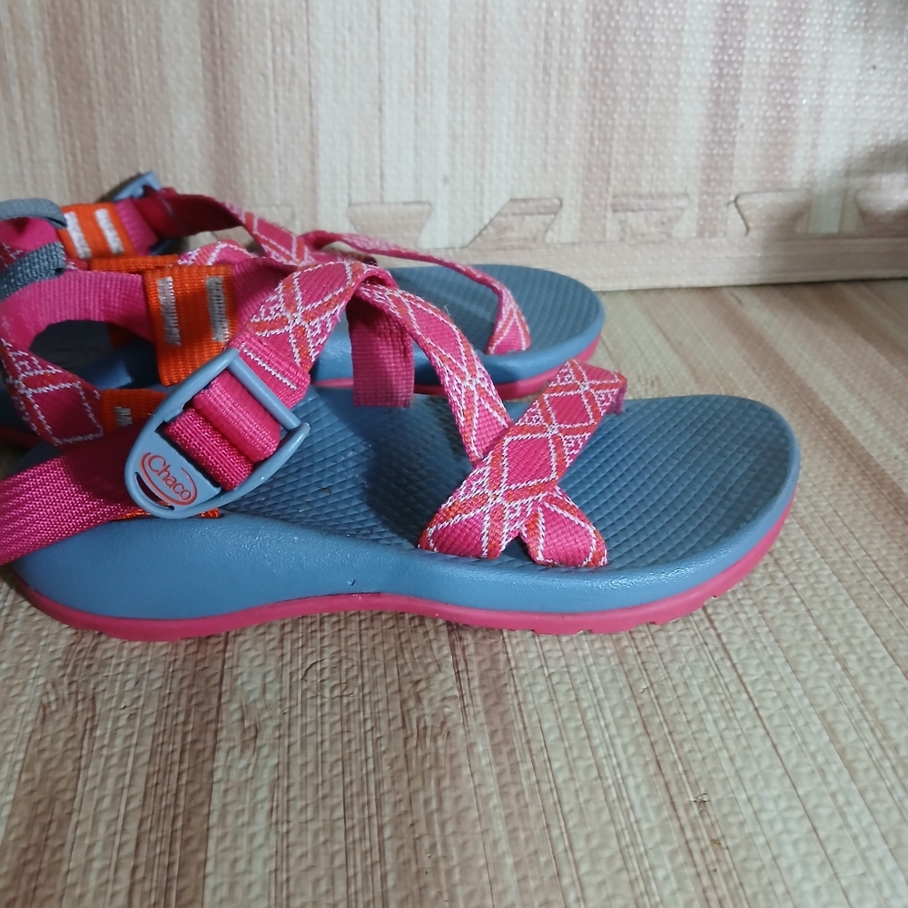 Chaco Kids Z1 Ecotread Size 3 Sandals Coral Pink Adjustable Straps Outdoor S